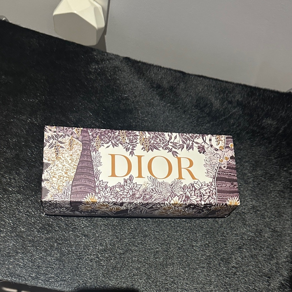 Affordable Fashion Finds Purple and Gold Storage Box